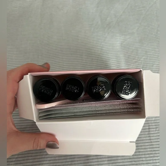 ERNO LASZLO VTM MASK 4-pk - Picture 2 of 3